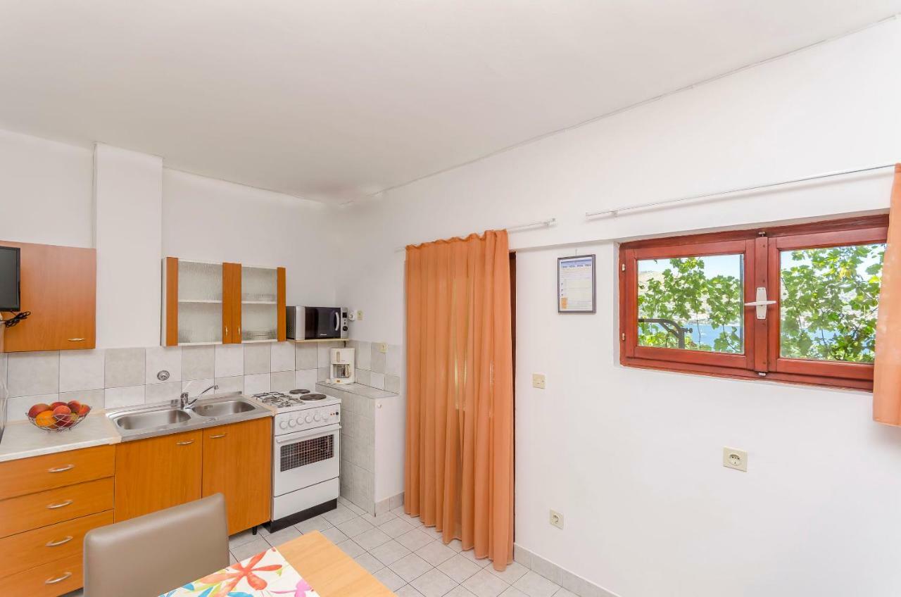 Apartments Tonka 多吉奥科如 外观 照片